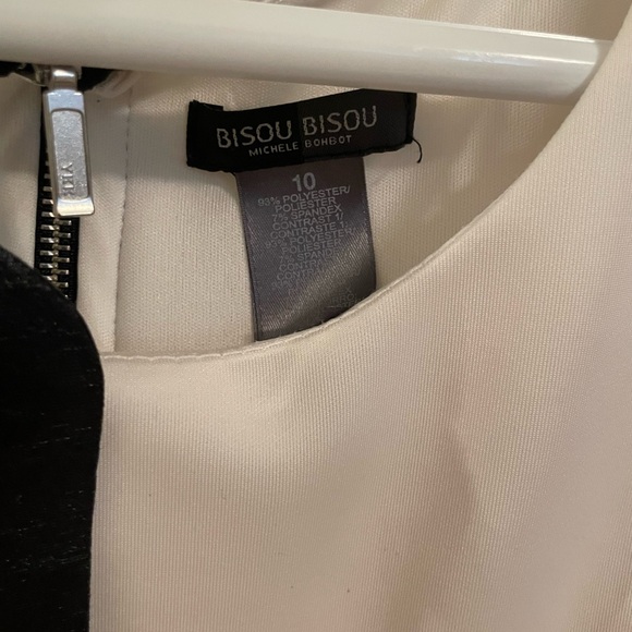 Mrs. Incredible Halloween Costume - Picture 3 of 5